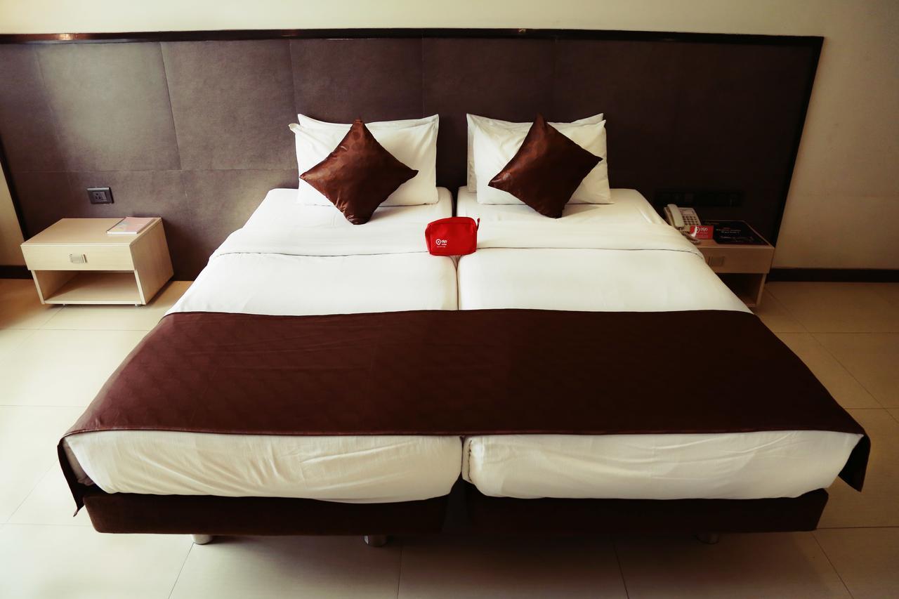 The Sirona Hotel Pune Exterior photo