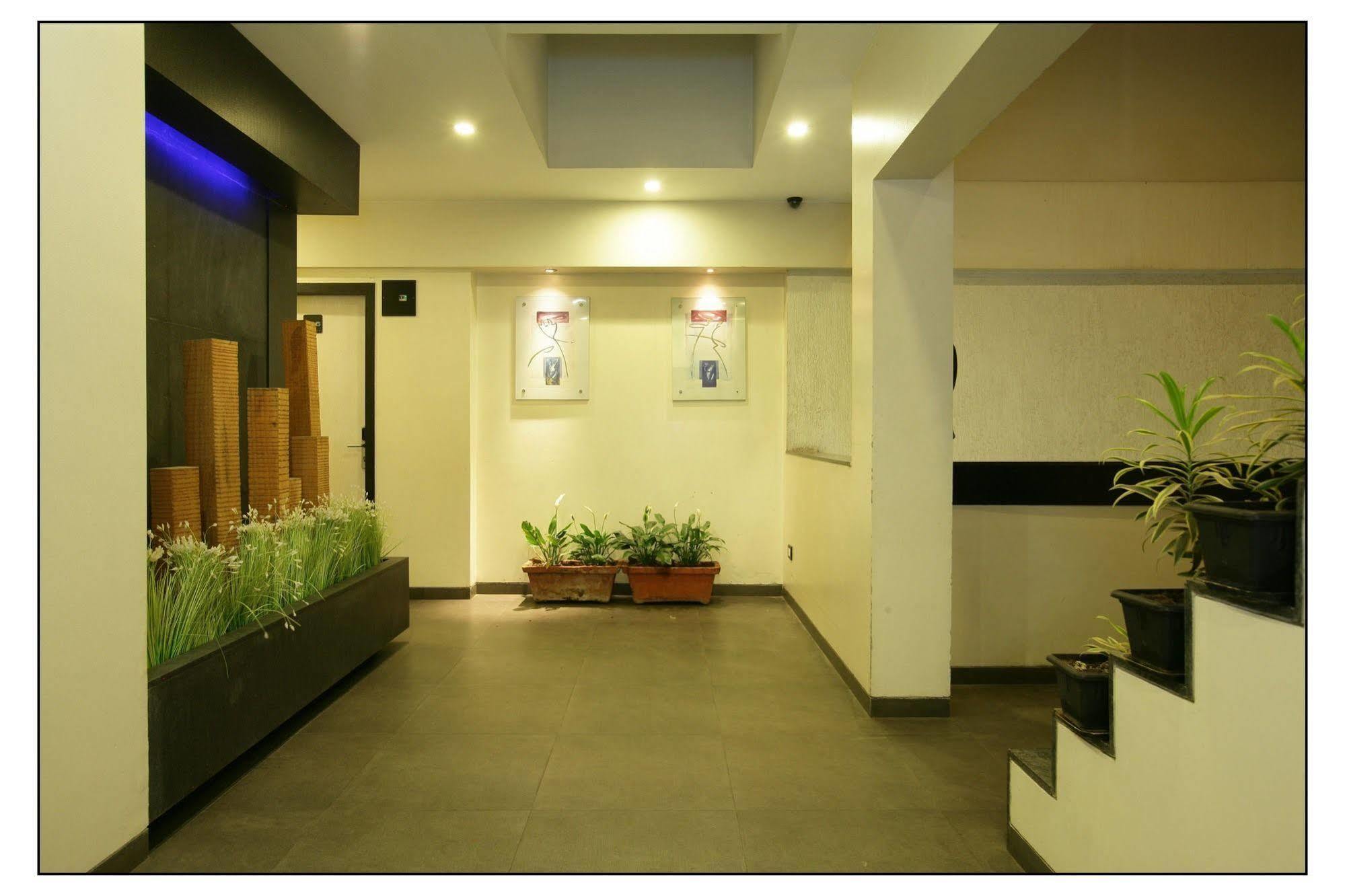 The Sirona Hotel Pune Exterior photo